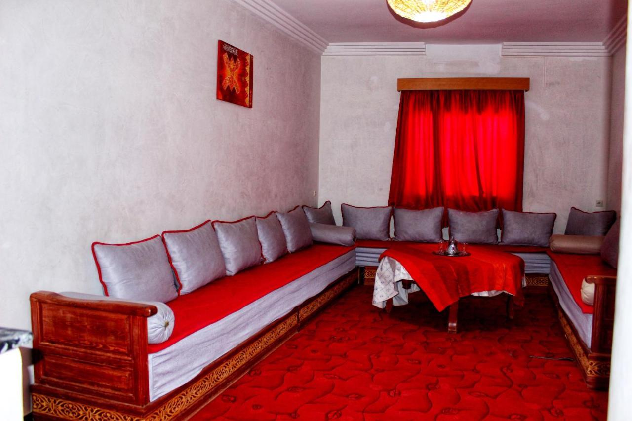 Appartement Afgo Уарзазат Экстерьер фото