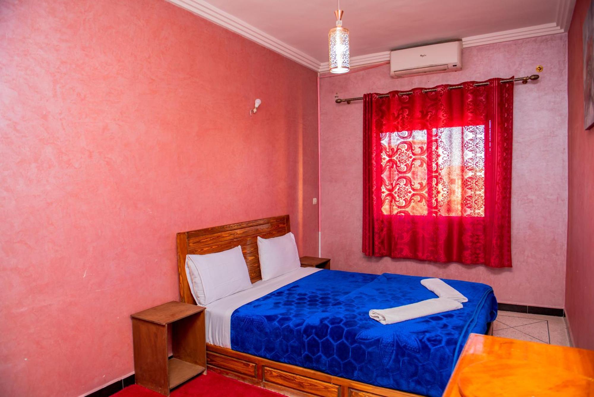 Appartement Afgo Уарзазат Экстерьер фото